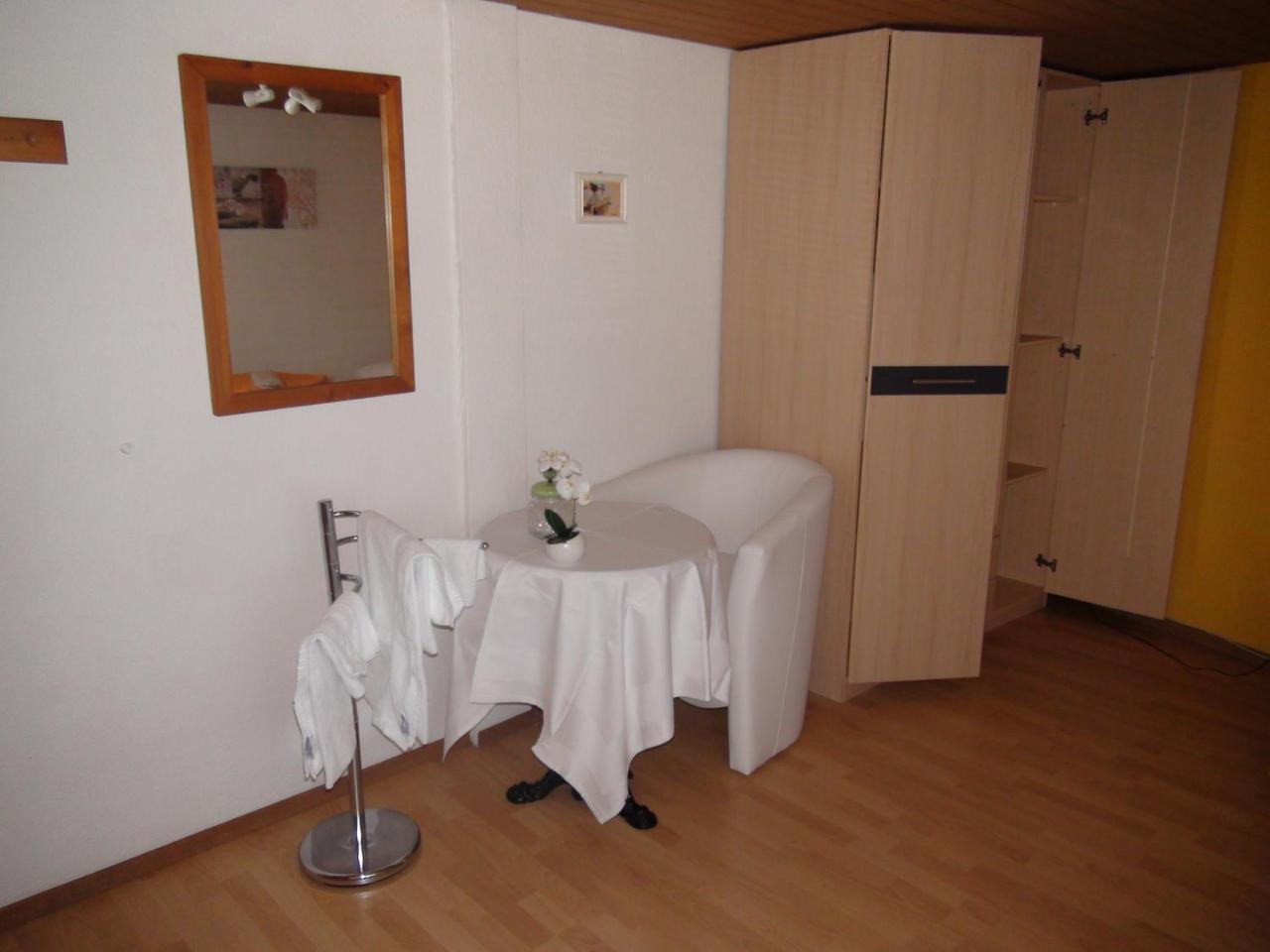 Bed and Breakfast Freihof Embrach Екстер'єр фото